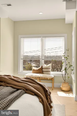 $2,995 | 927 Kennedy Street Northwest, Unit 401, Washington, DC 20011