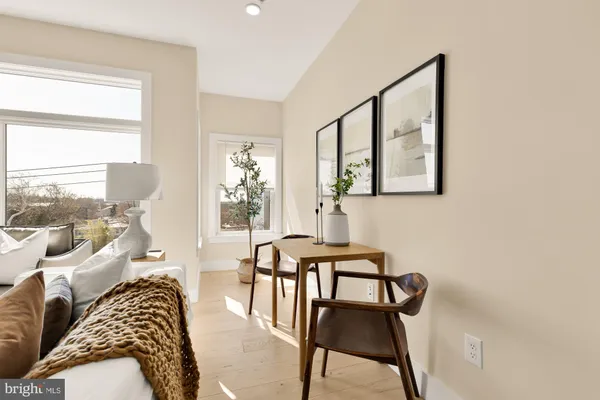 $2,995 | 927 Kennedy Street Northwest, Unit 401, Washington, DC 20011