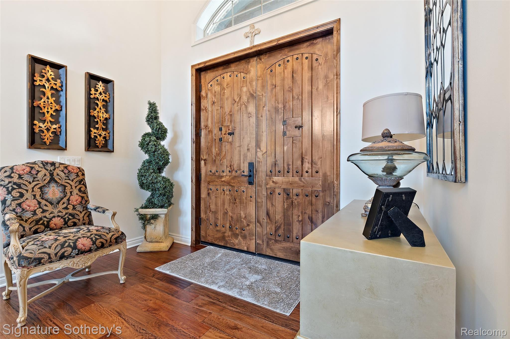 645 Old Perch Road Rochester, MI 48309 - Photo 5 of 58 5.jpg