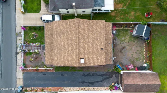 view of outdoor space and yard