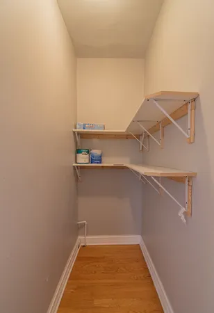 $2,430 | 3023 West Diversey Avenue, Unit 3, Chicago, IL 60647