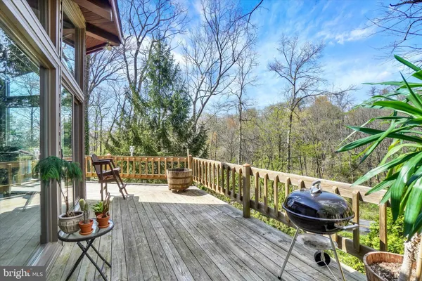 $395,000 | 777 Aldinger Drive, Dallastown, PA 17313