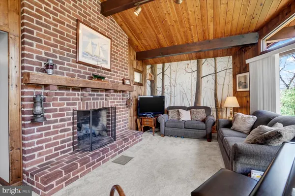 $395,000 | 777 Aldinger Drive, Dallastown, PA 17313