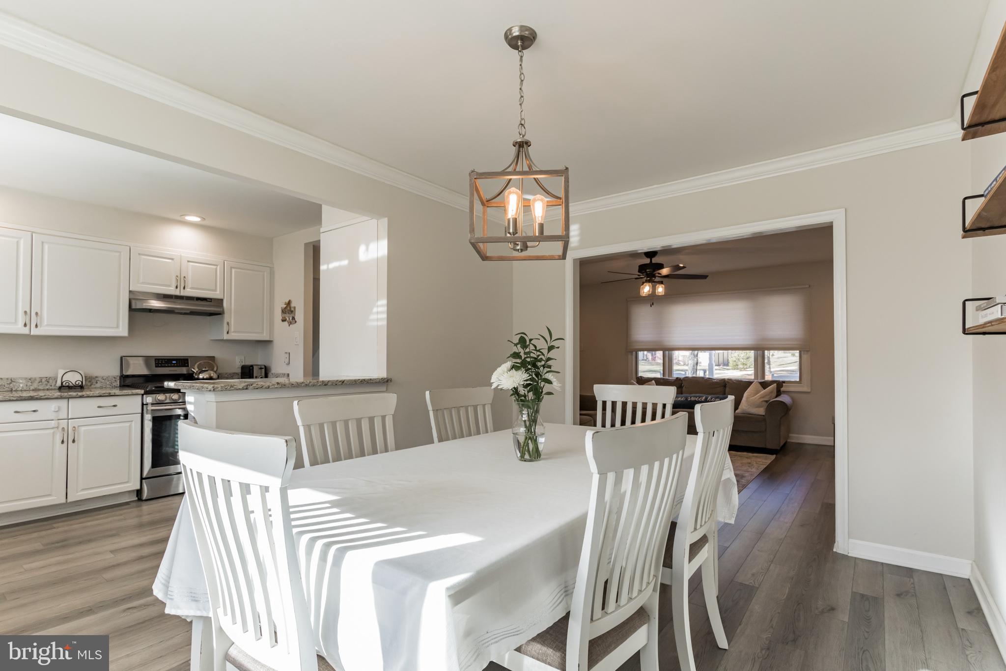 313 Upper Valley Road North Wales, PA 19454 - Photo 7 of 29 Dining