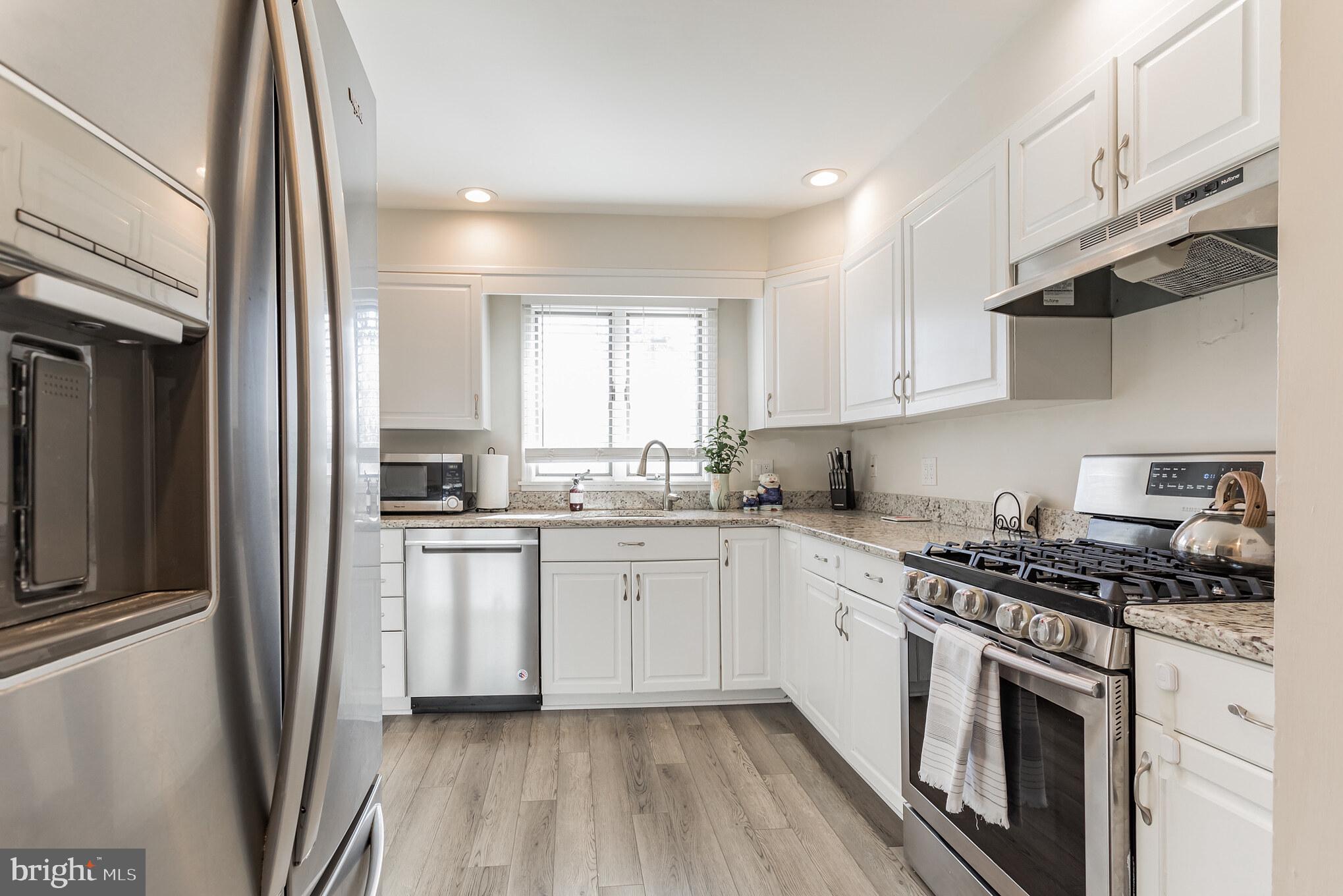 313 Upper Valley Road North Wales, PA 19454 - Photo 9 of 29 Kitchen