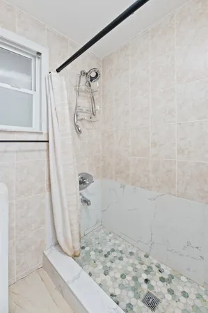$3,500 | 9 West 15th Street, Unit 1, Bayonne, NJ 07002
