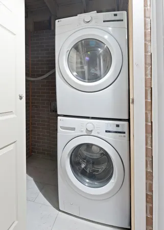 $3,500 | 9 West 15th Street, Unit 1, Bayonne, NJ 07002