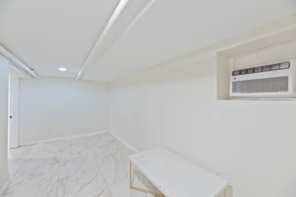 $3,500 | 9 West 15th Street, Unit 1, Bayonne, NJ 07002