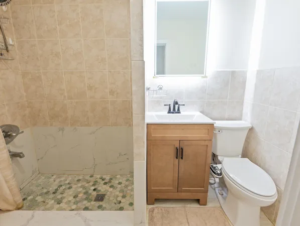 $3,500 | 9 West 15th Street, Unit 1, Bayonne, NJ 07002