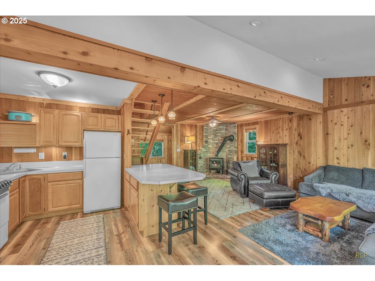 30352 Road 12 Rhododendron, OR 97049 - Photo 28 of 46 Gallery Image 28