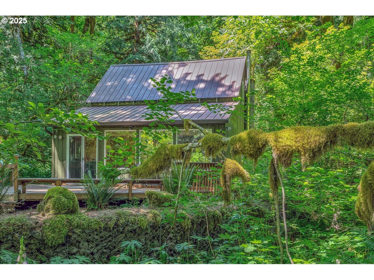 30352 Road 12 Rhododendron, OR 97049 - Photo 35 of 46 Gallery Image 35