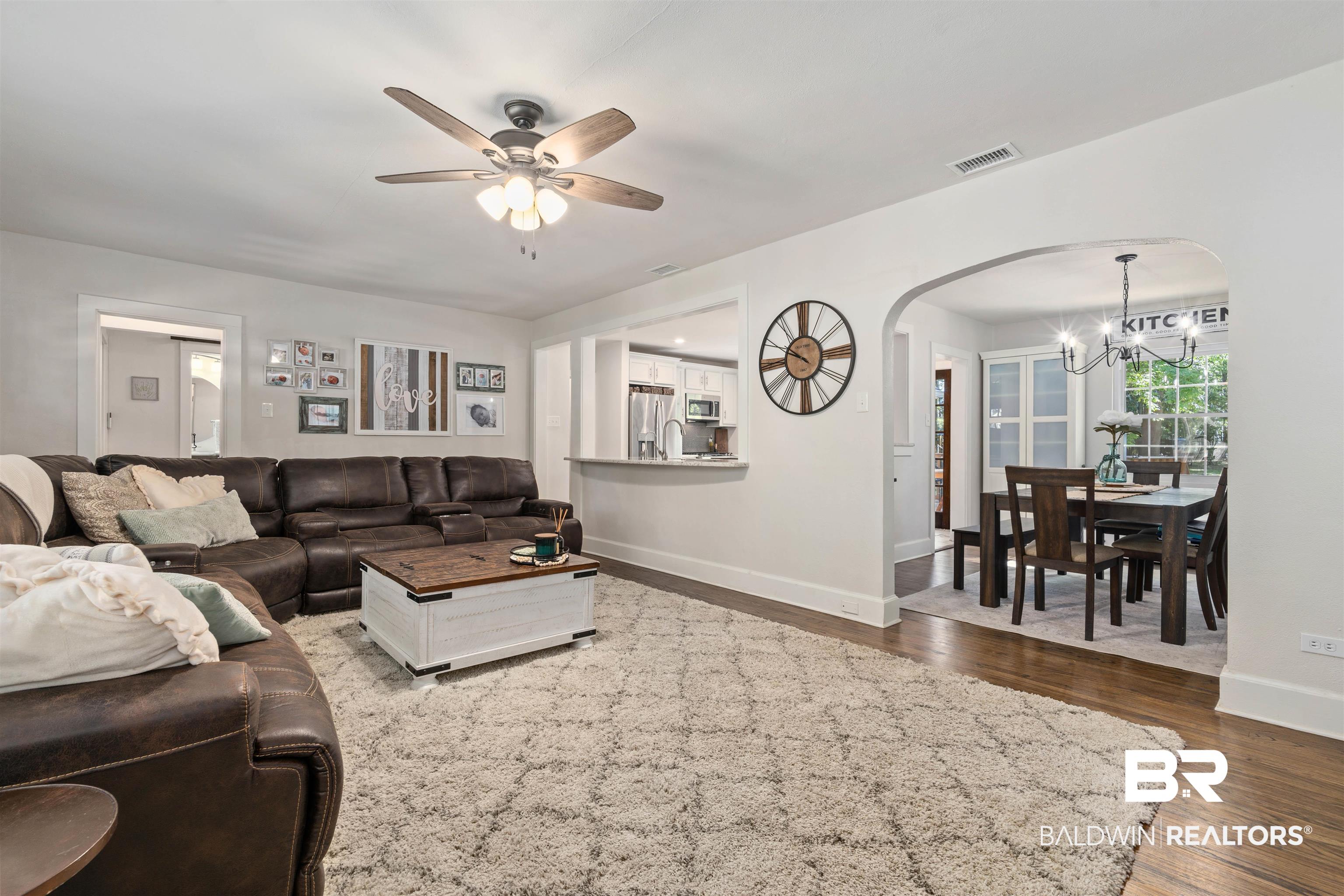 307 Gaines Avenue Mobile, AL 36609 - Photo 6 of 29