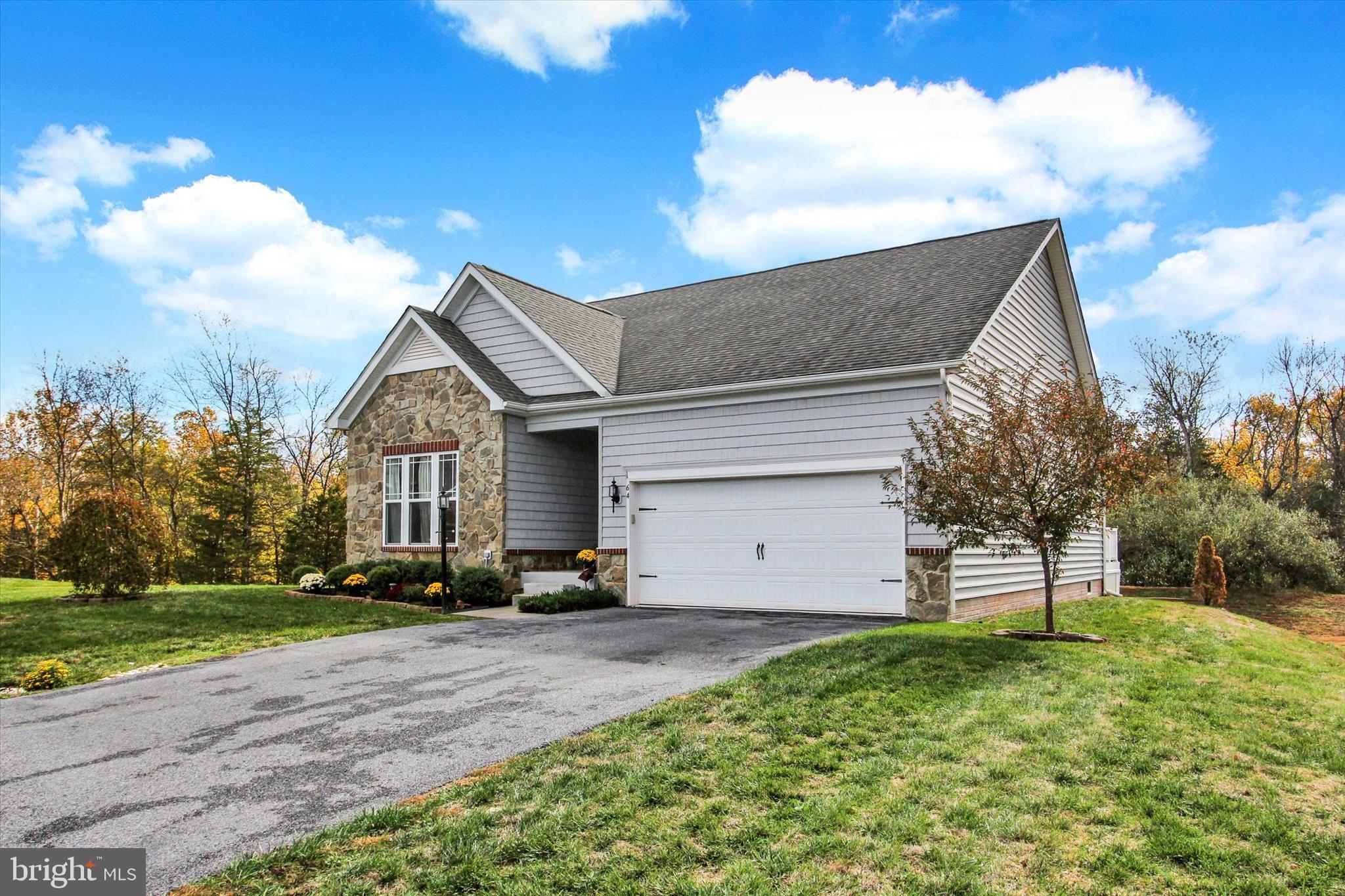 64 Cooper Lane Gettysburg, PA 17325 - Photo 4 of 53