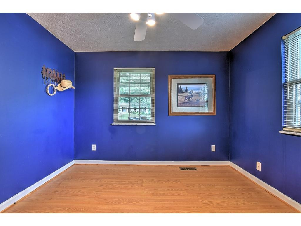 810 Meadowbrook Road Afton, TN 37616 - Photo 22 of 36 Photo 22