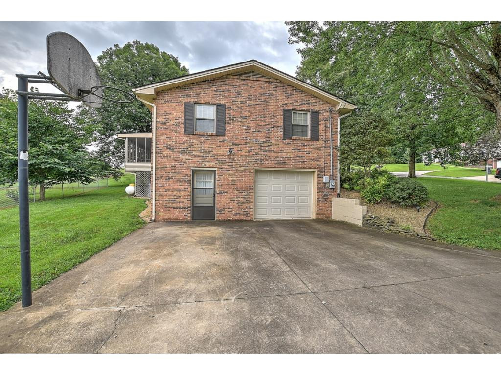 810 Meadowbrook Road Afton, TN 37616 - Photo 34 of 36 Photo 34