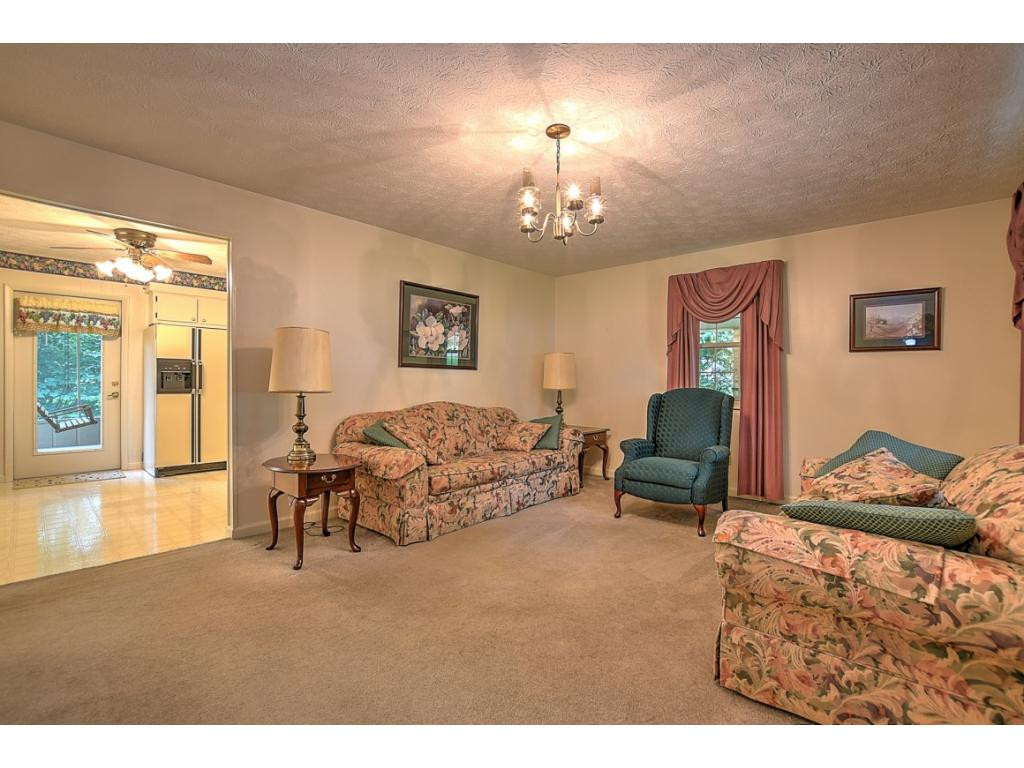 810 Meadowbrook Road Afton, TN 37616 - Photo 5 of 36 Photo 5
