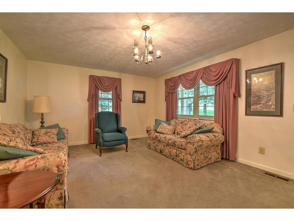 810 Meadowbrook Road Afton, TN 37616 - Photo 6 of 36 Photo 6