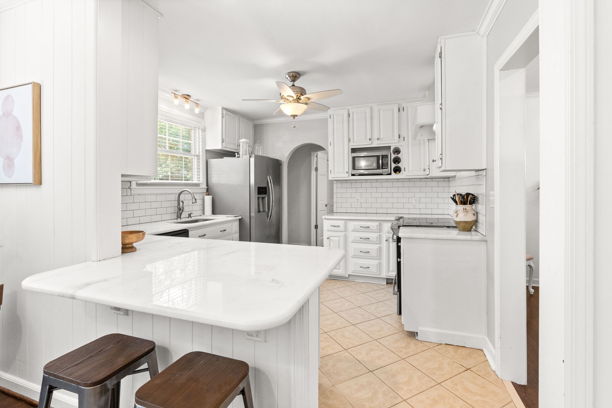 523 Hogan Road Nashville, TN 37220 - Photo 4 of 34 Gallery Image 4