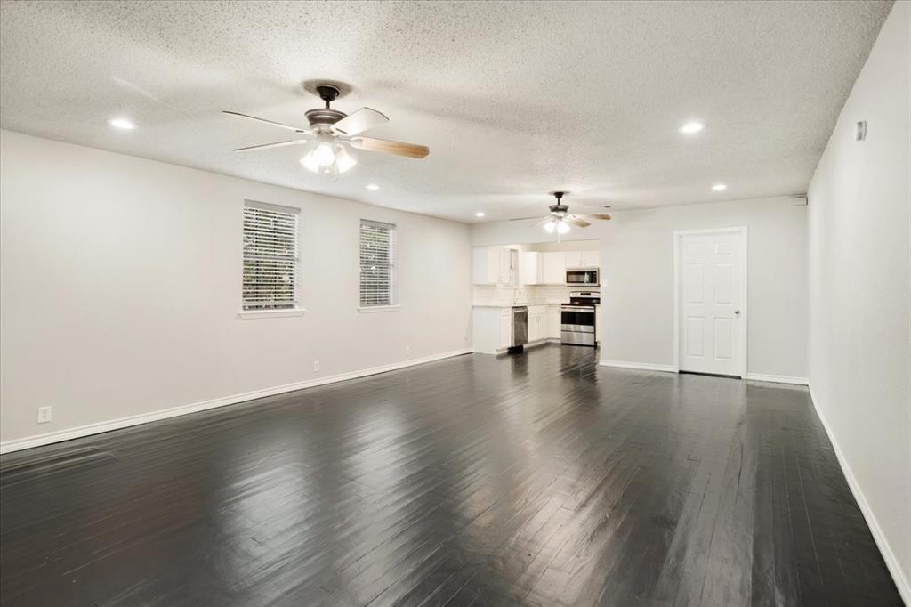 3728 Luella Road Sherman, TX 75090 - Photo 4 of 30 Gallery Image 4