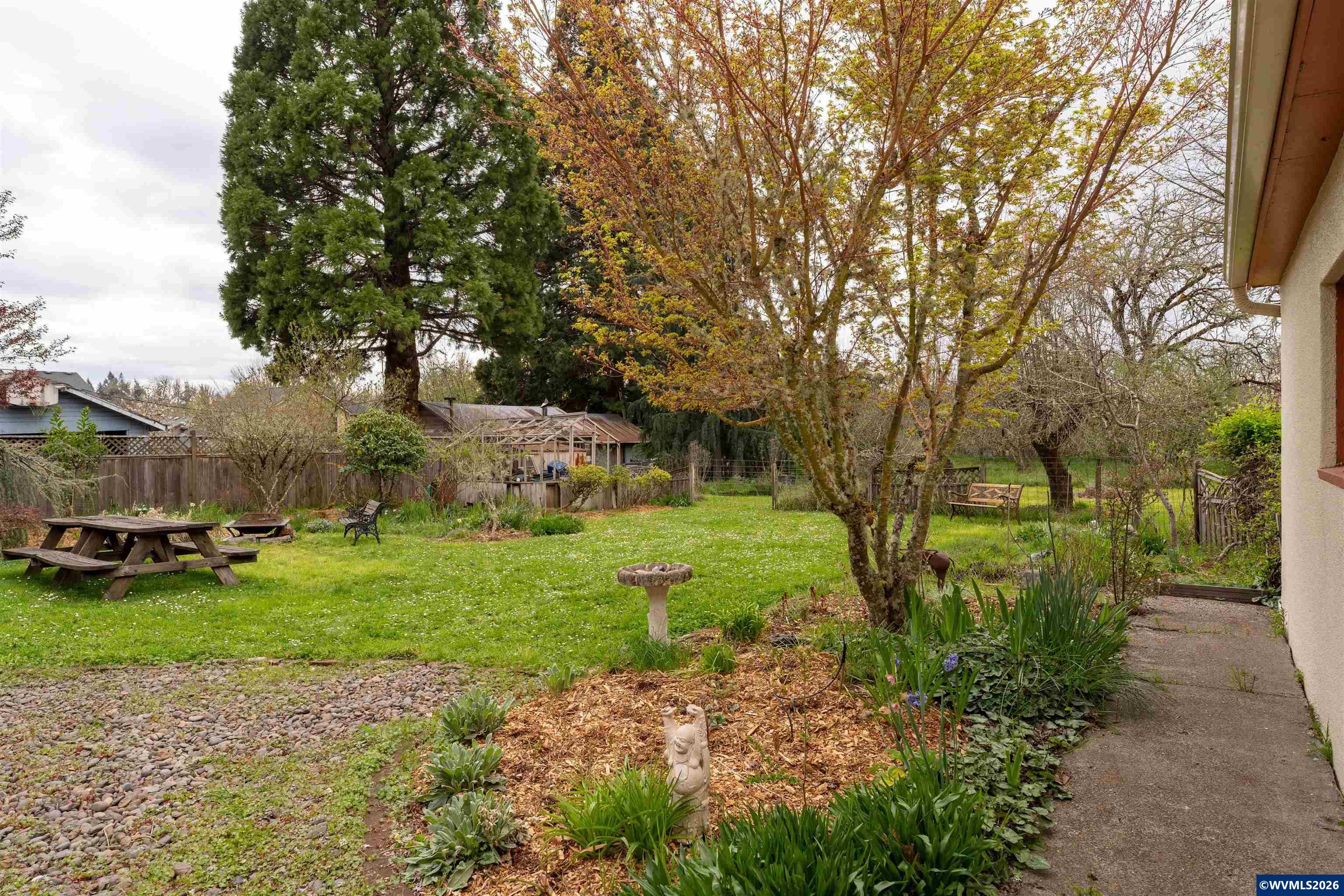 1370 Southwest 35th Street Corvallis, OR 97333 - Photo 37 of 40