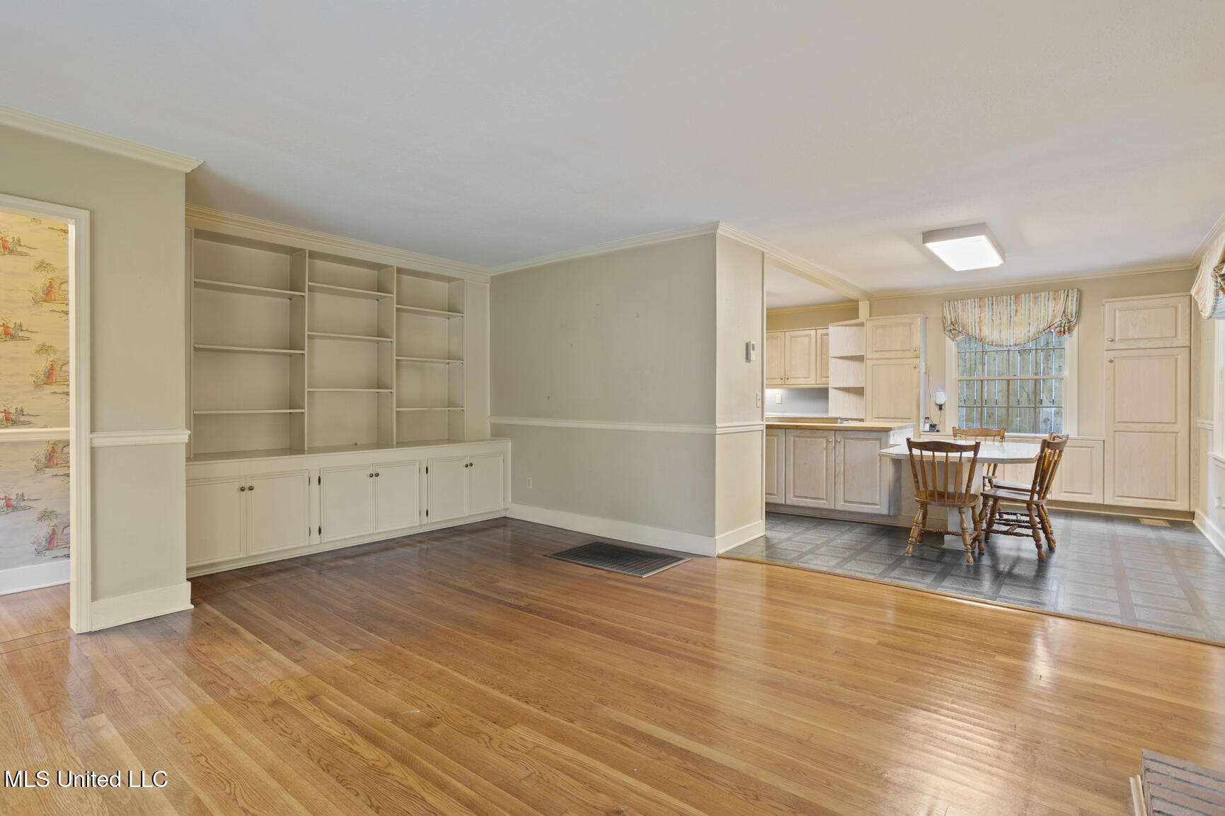 1616 Linden Place Jackson, MS 39202 - Photo 12 of 37 1616 LIden-12