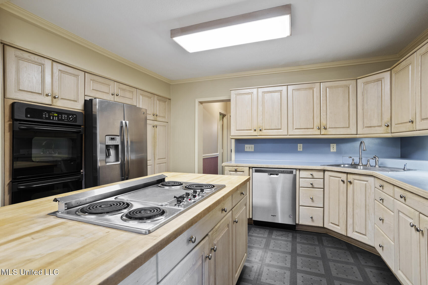 1616 Linden Place Jackson, MS 39202 - Photo 17 of 37 1616 LIden-17