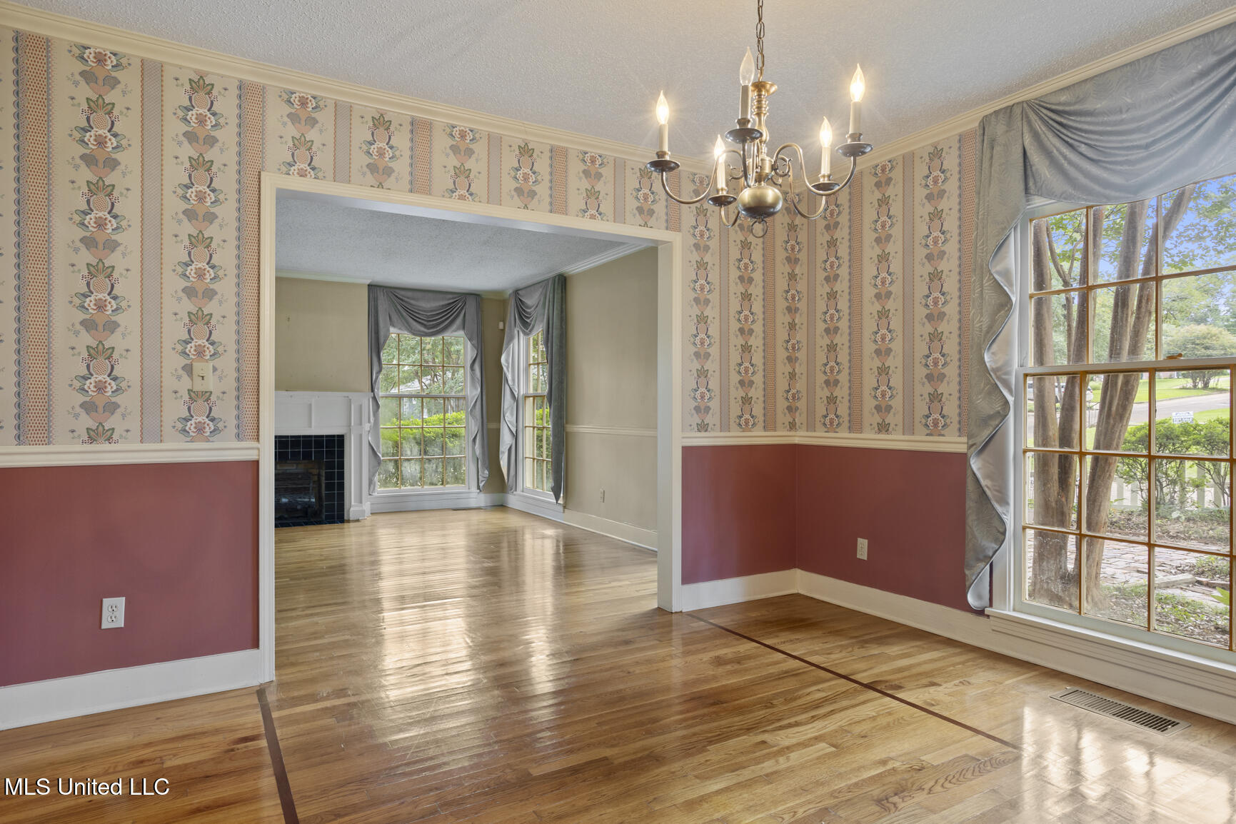 1616 Linden Place Jackson, MS 39202 - Photo 24 of 37 1616 LIden-24