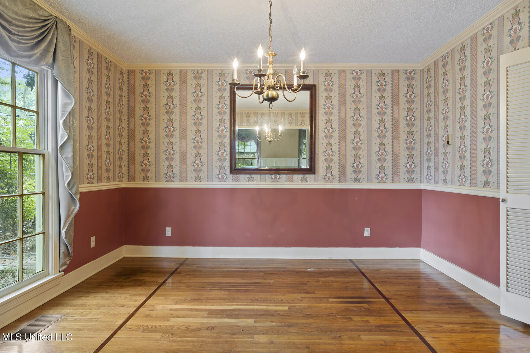 1616 Linden Place Jackson, MS 39202 - Photo 25 of 37 1616 LIden-25