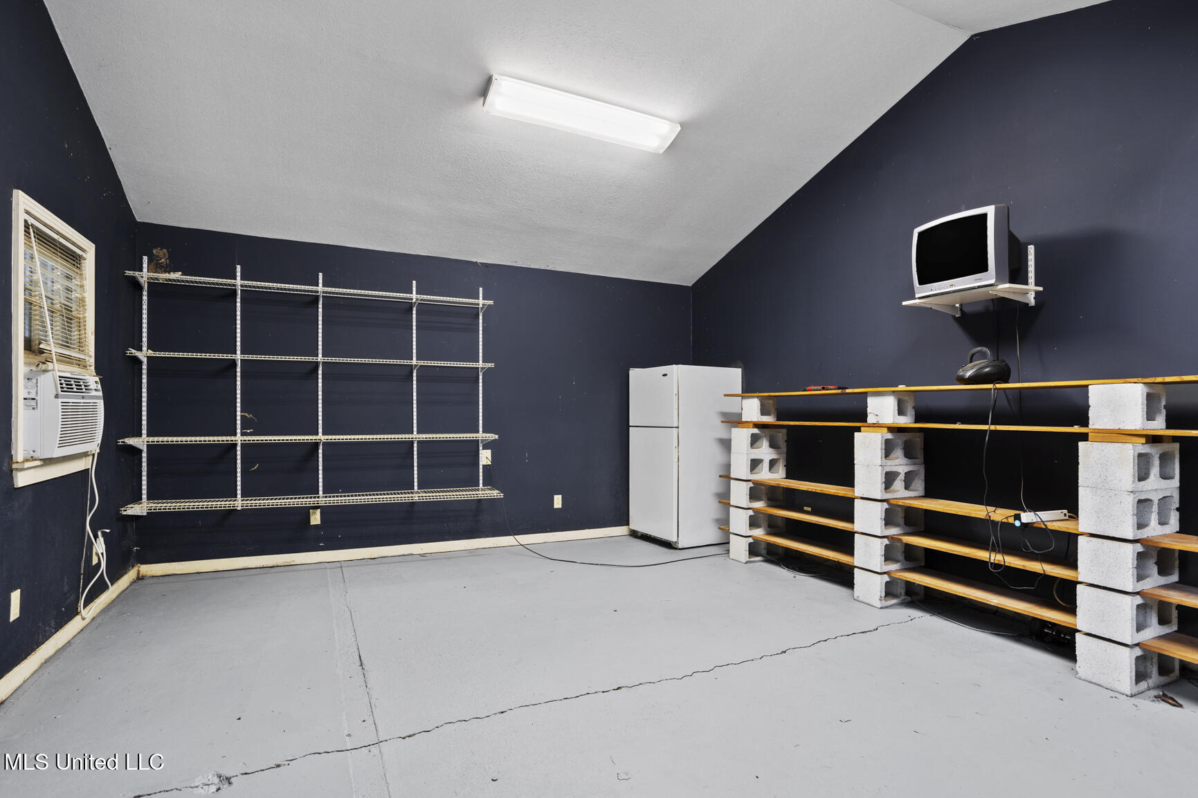 1616 Linden Place Jackson, MS 39202 - Photo 37 of 37 1616 LIden-37