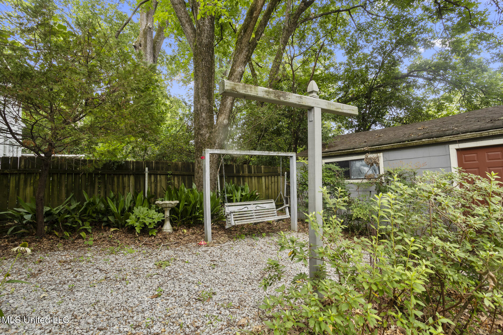 1616 Linden Place Jackson, MS 39202 - Photo 6 of 37 1616 LIden-6