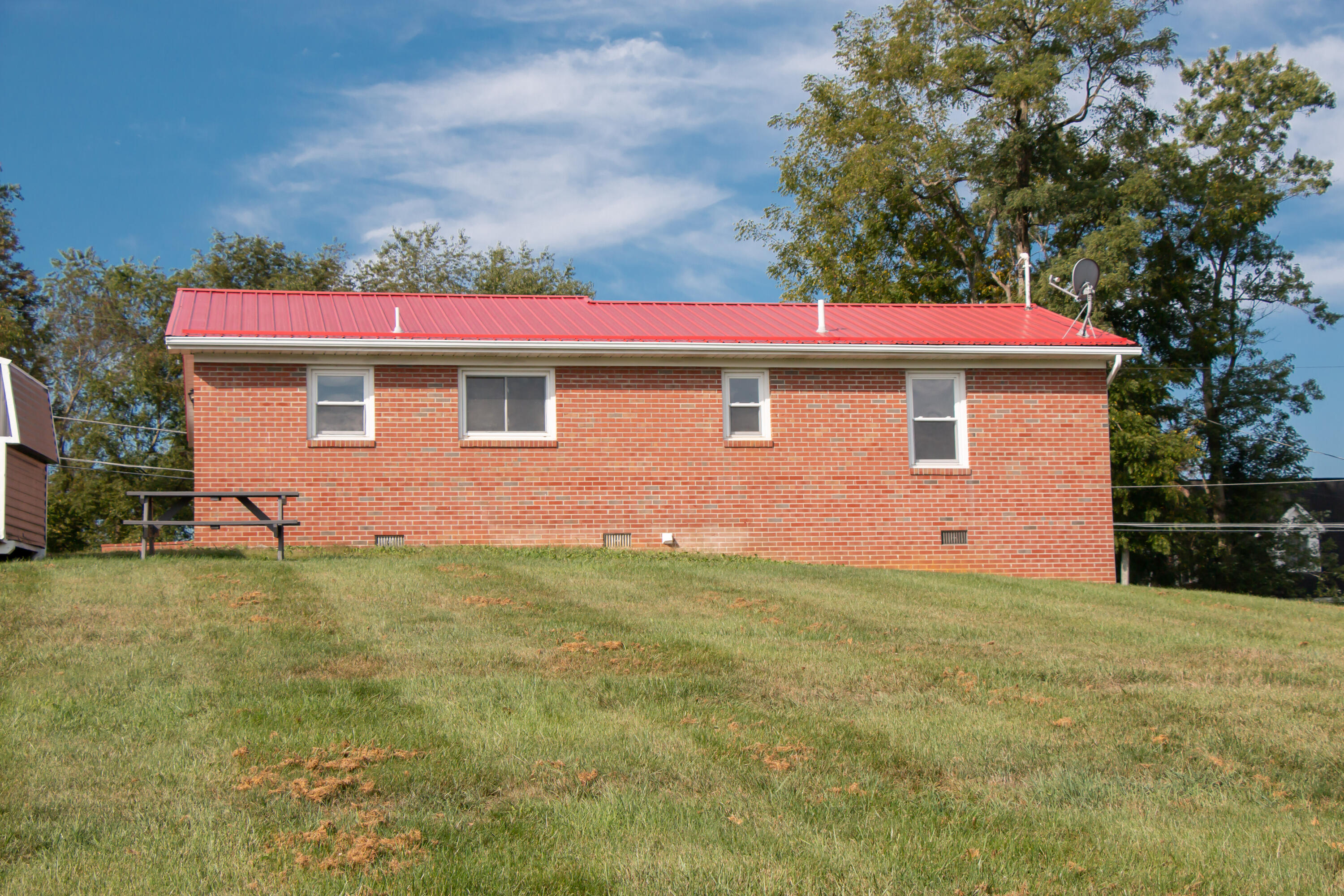 537 Sycamore Street Glade Spring, VA 24340 - Photo 22 of 28 537 Sycamore Street
