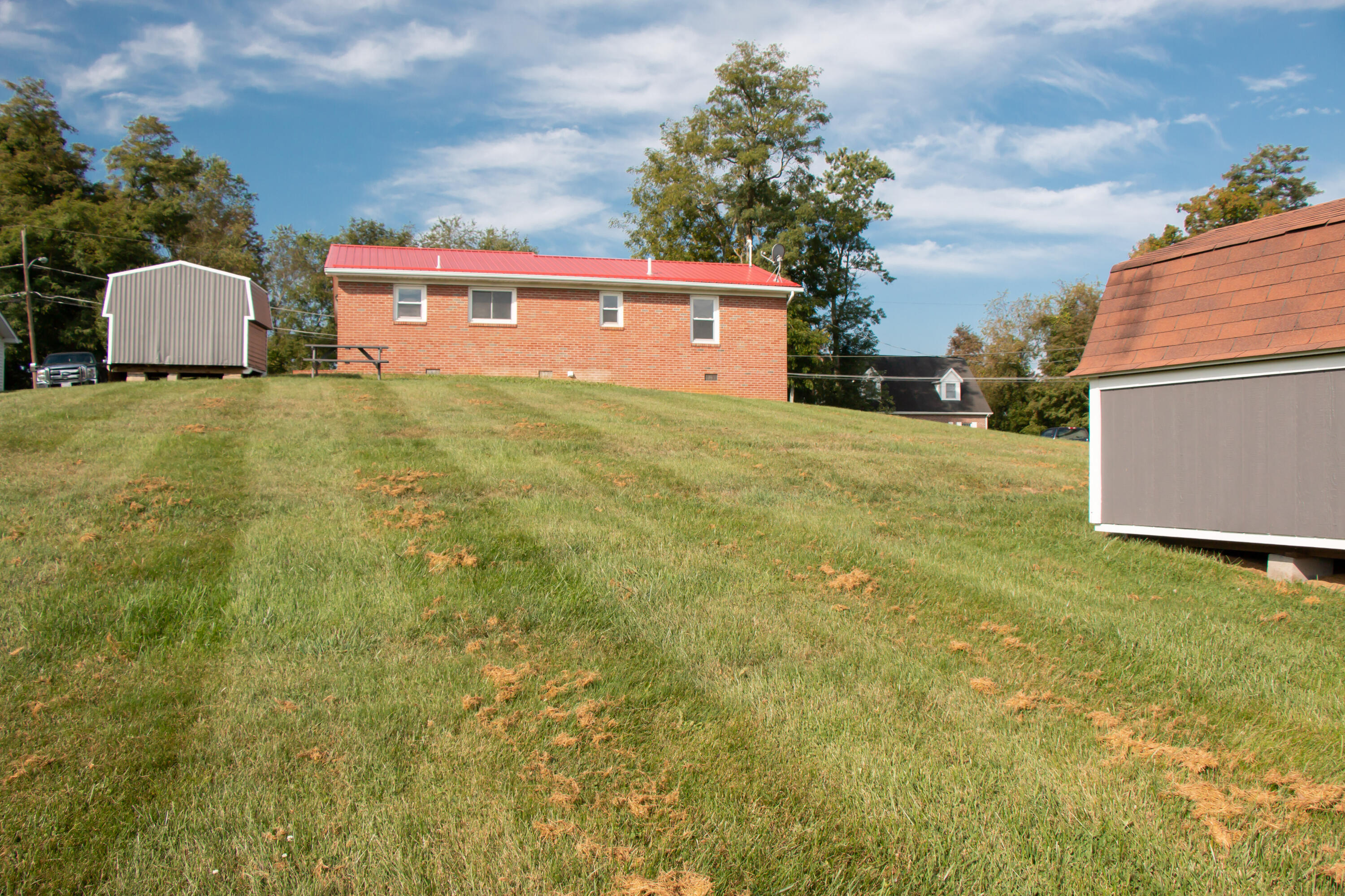 537 Sycamore Street Glade Spring, VA 24340 - Photo 23 of 28 537 Sycamore Street