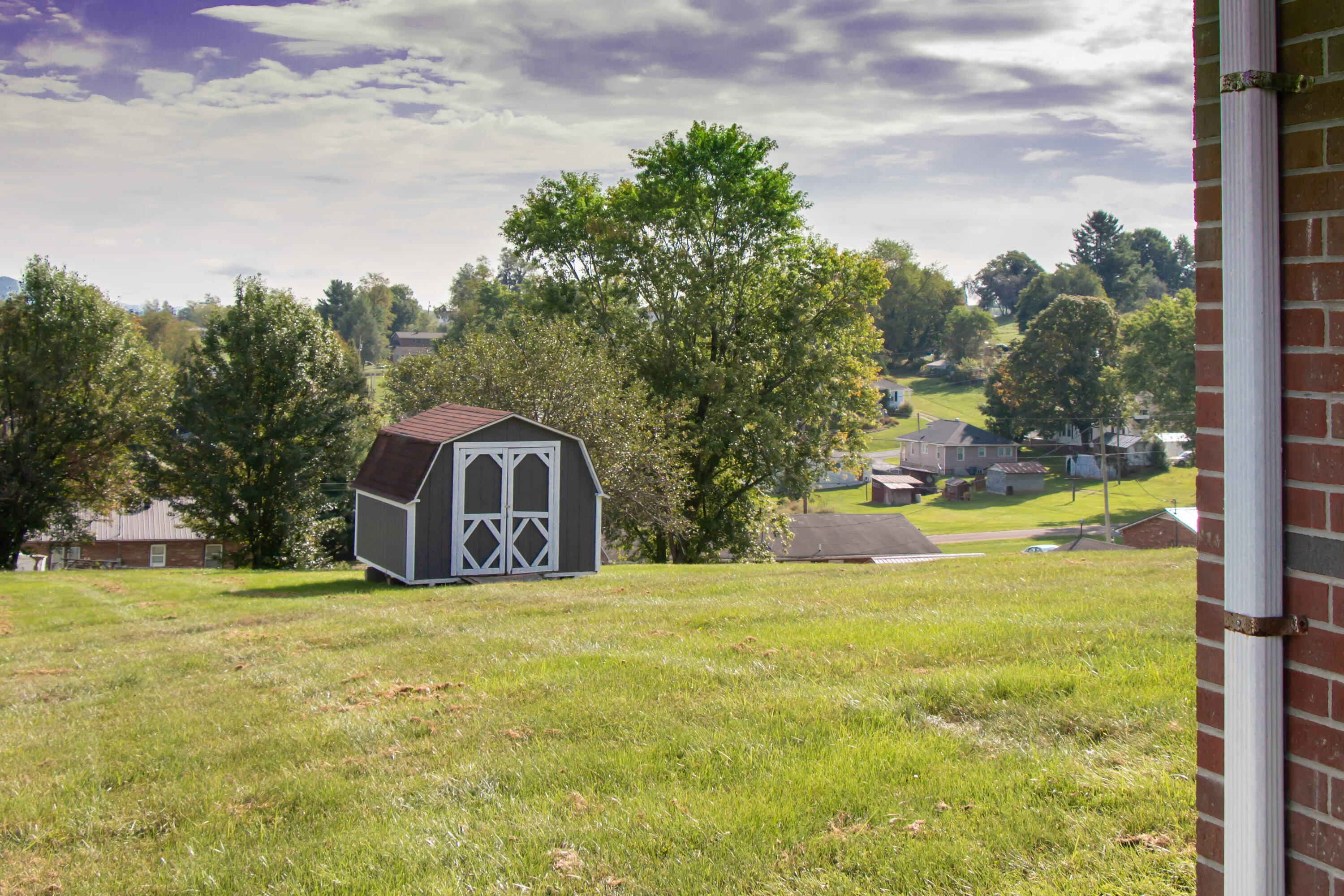 537 Sycamore Street Glade Spring, VA 24340 - Photo 25 of 28 537 Sycamore Street