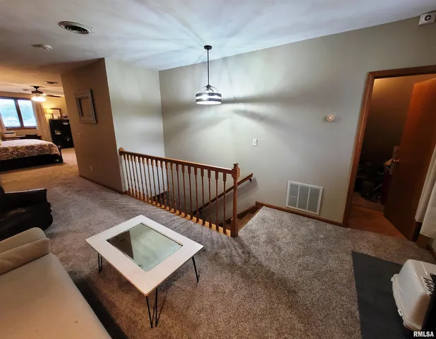 $299,900 | 235 North Indiana Avenue, Salem, IL 62881