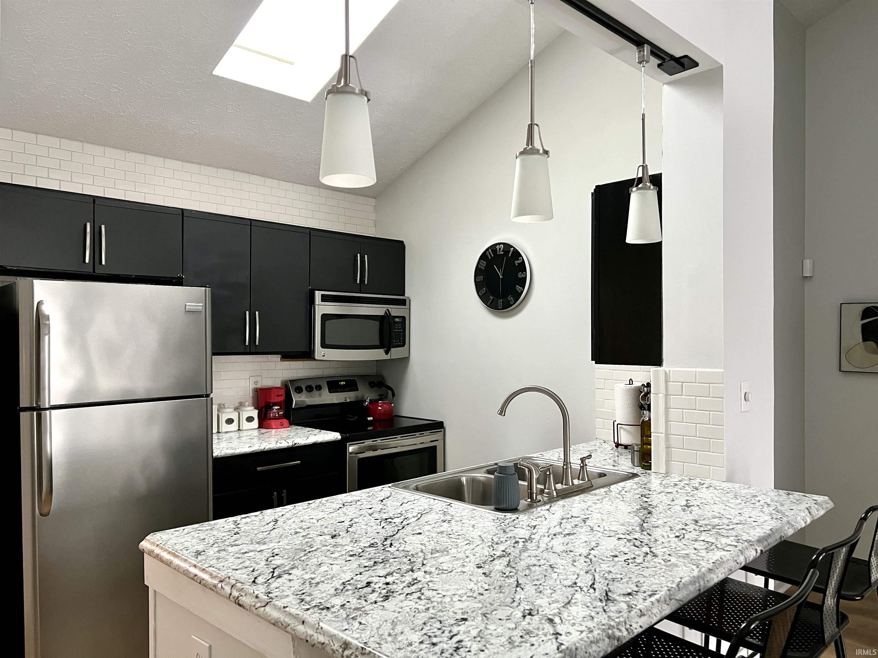 1982 East Bay Pointe Drive, Unit 34 Bloomington, IN 47401 - Photo 7 of 18