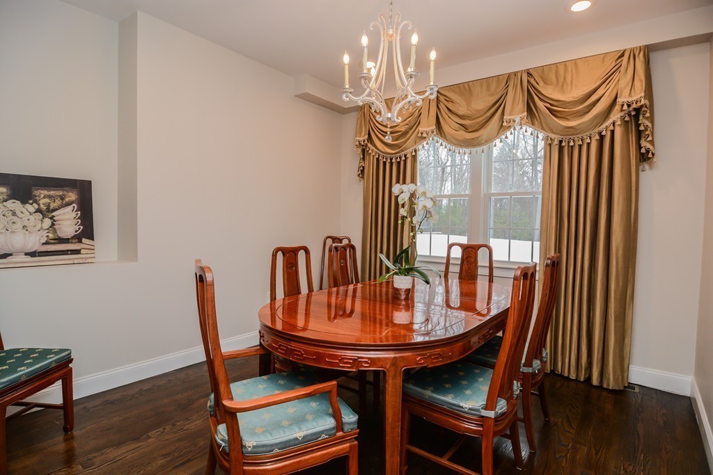 25 Chiltern Road Weston, MA 02493 - Photo 6 of 13 Gallery Image 6