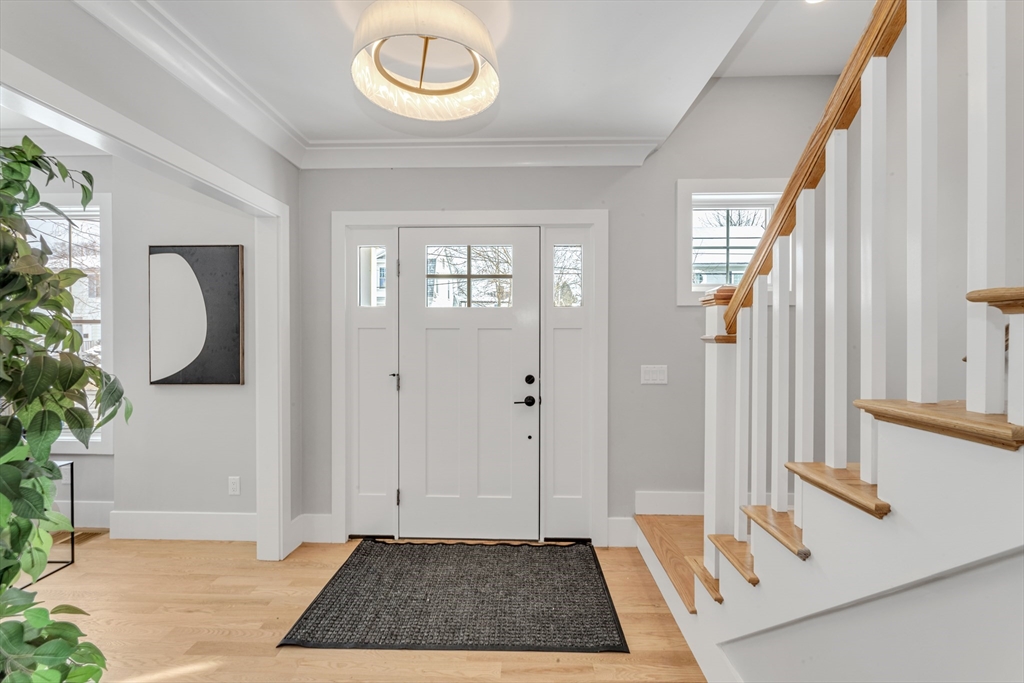 25 Keystone Street Boston, MA 02132 - Photo 5 of 36 Gallery Image 5