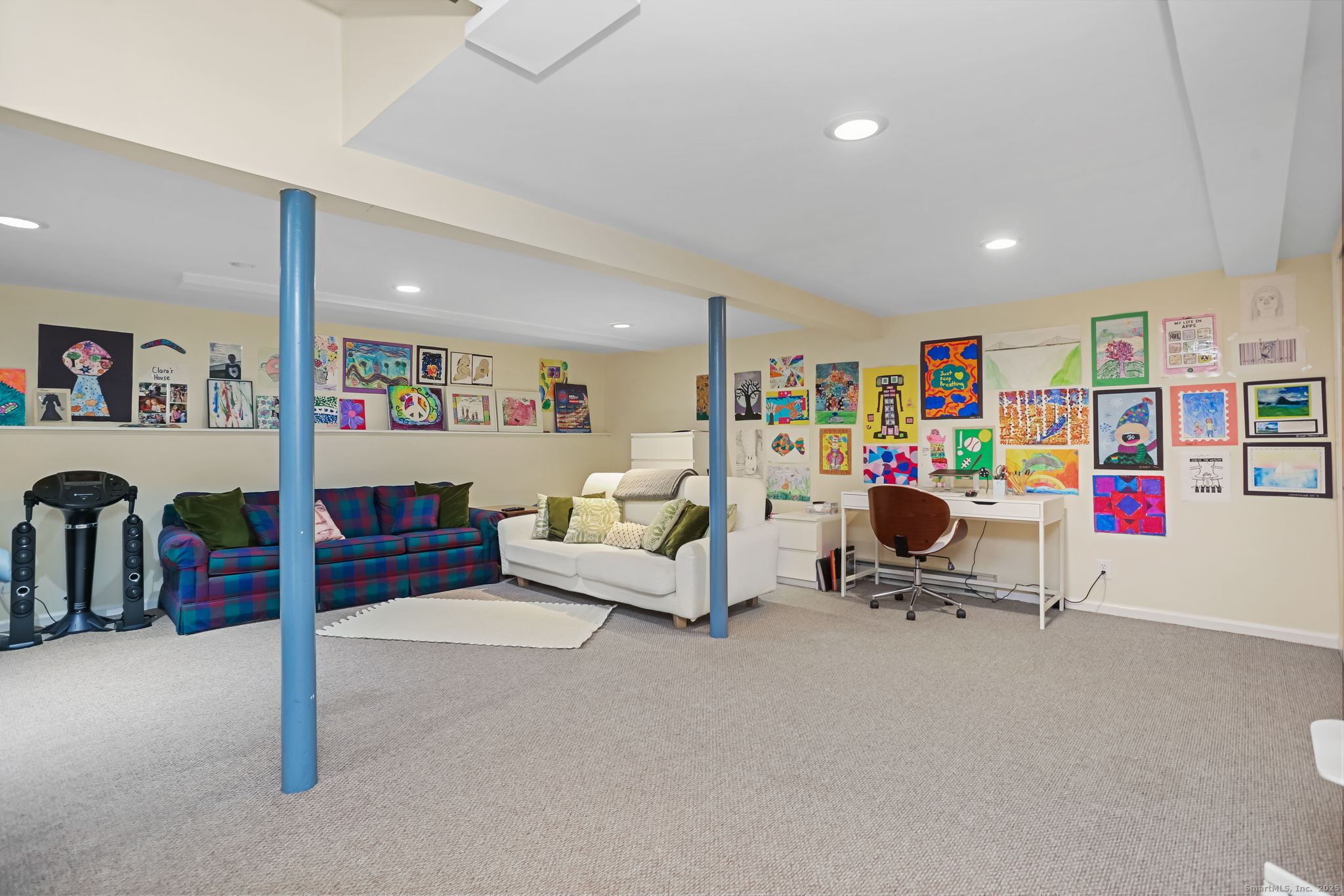 5 Willow Walk Road Westport, CT 06880 - Photo 30 of 40 a living room with furniture and white walls