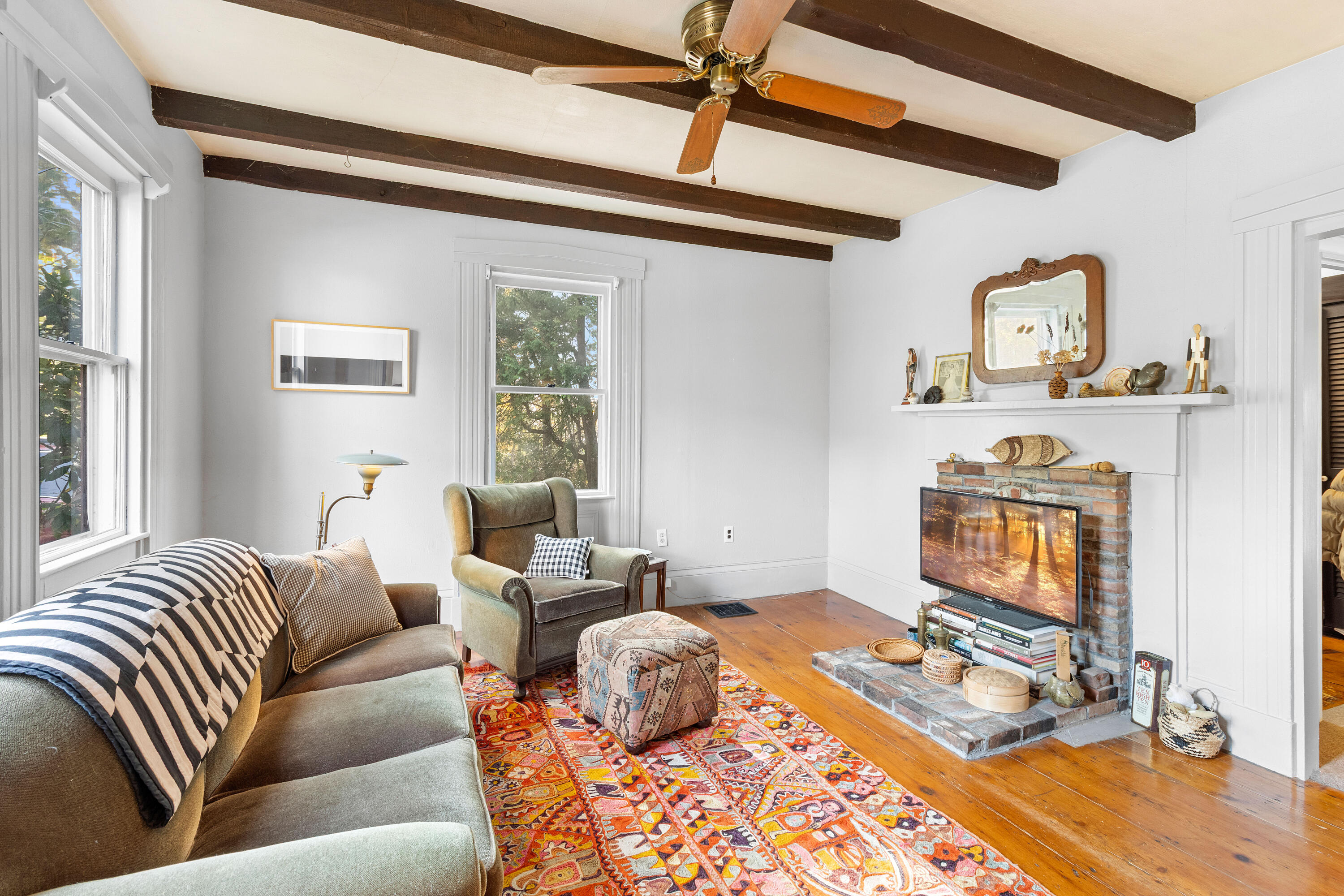 317 Friendship Road Waldoboro, ME 04572 - Photo 5 of 41 IMG_7838