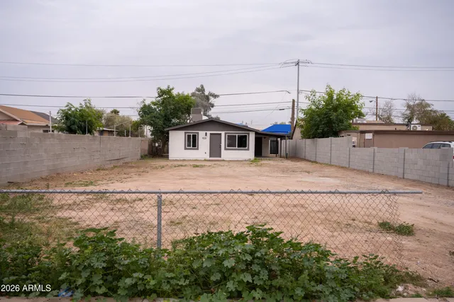 $389,900 | 1529 East Monroe Street, Phoenix, AZ 85034