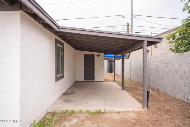 $389,900 | 1529 East Monroe Street, Phoenix, AZ 85034