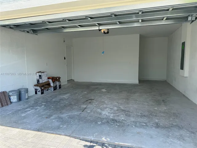 $3,100 | 5837 Northwest Sweetwood Drive, Port St. Lucie, FL 34987