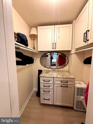 $2,500 | 8310 Tobin Road, Unit 21, Annandale, VA 22003