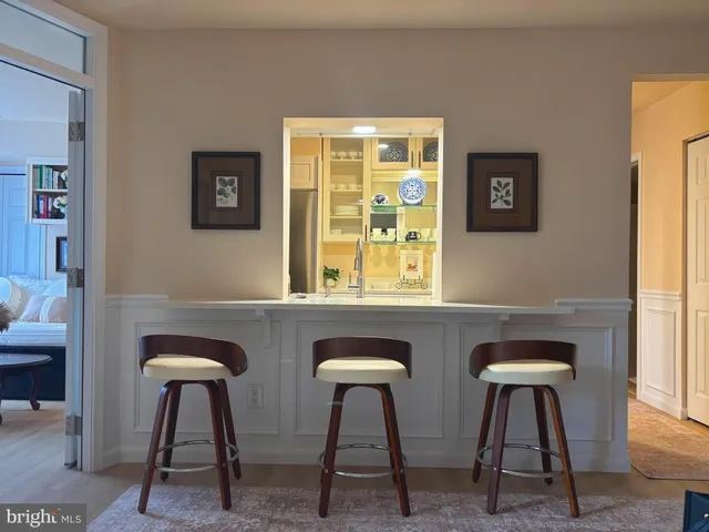 $2,500 | 8310 Tobin Road, Unit 21, Annandale, VA 22003