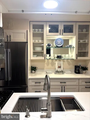 $2,500 | 8310 Tobin Road, Unit 21, Annandale, VA 22003