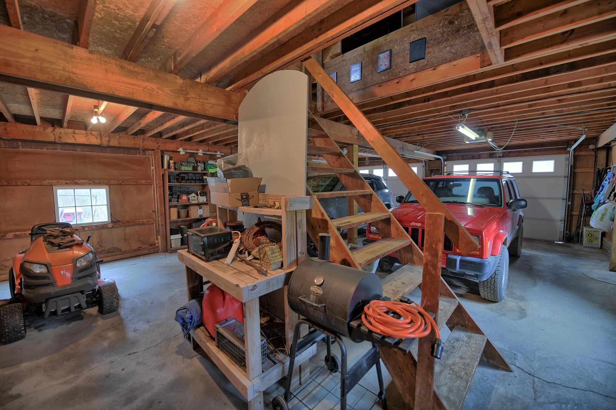 4287 Lyons Road Lyons, MI 48851 - Photo 33 of 59 Barn