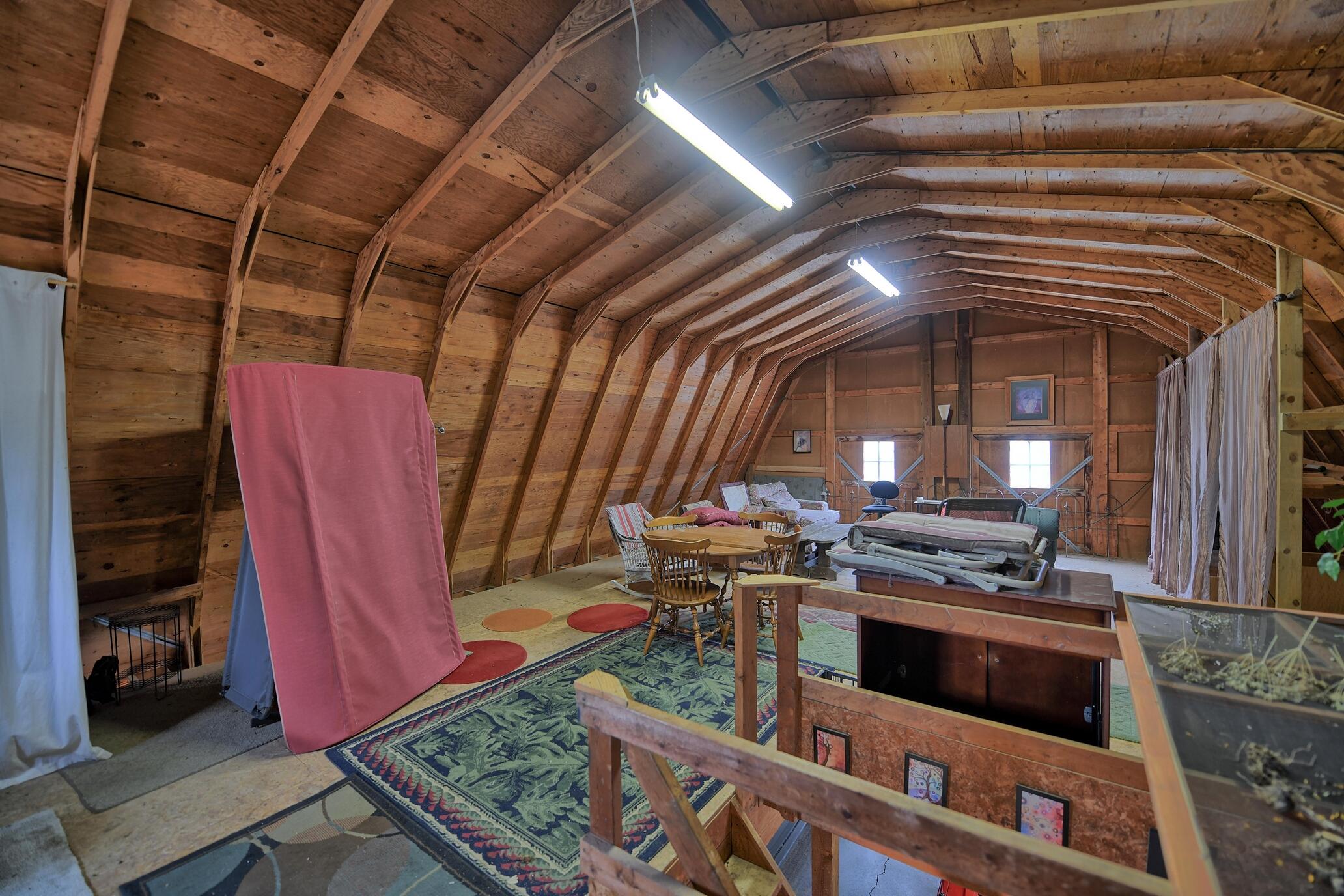 4287 Lyons Road Lyons, MI 48851 - Photo 34 of 59 Barn