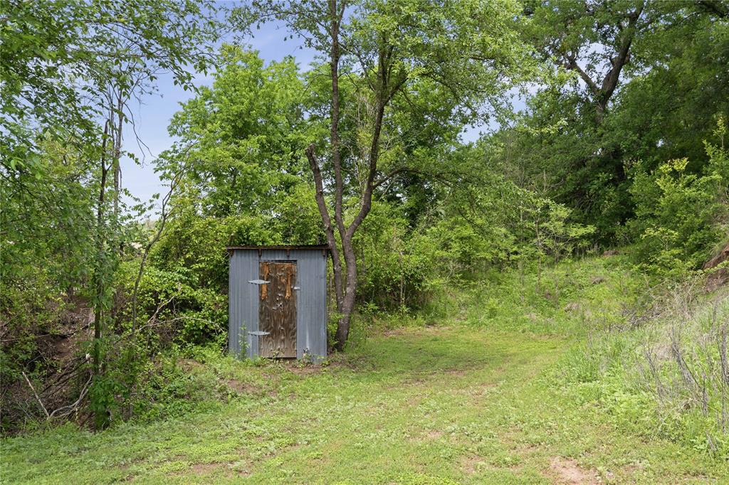 660 County Road 549 Mullin, TX 76864 - Photo 34 of 40 a view of a outdoor space
