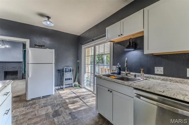 $179,900 | 581 North Madison Avenue, Lebanon, MO 65536