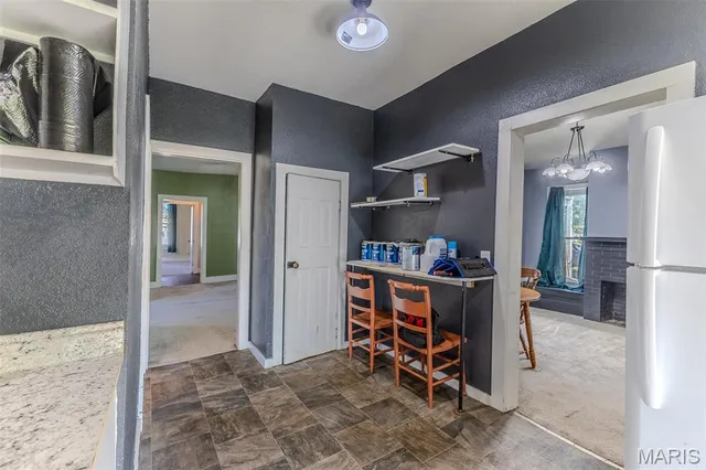 $179,900 | 581 North Madison Avenue, Lebanon, MO 65536